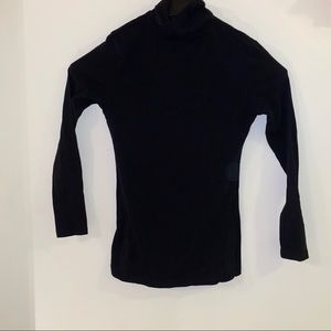 URBAN PLANET turtleneck